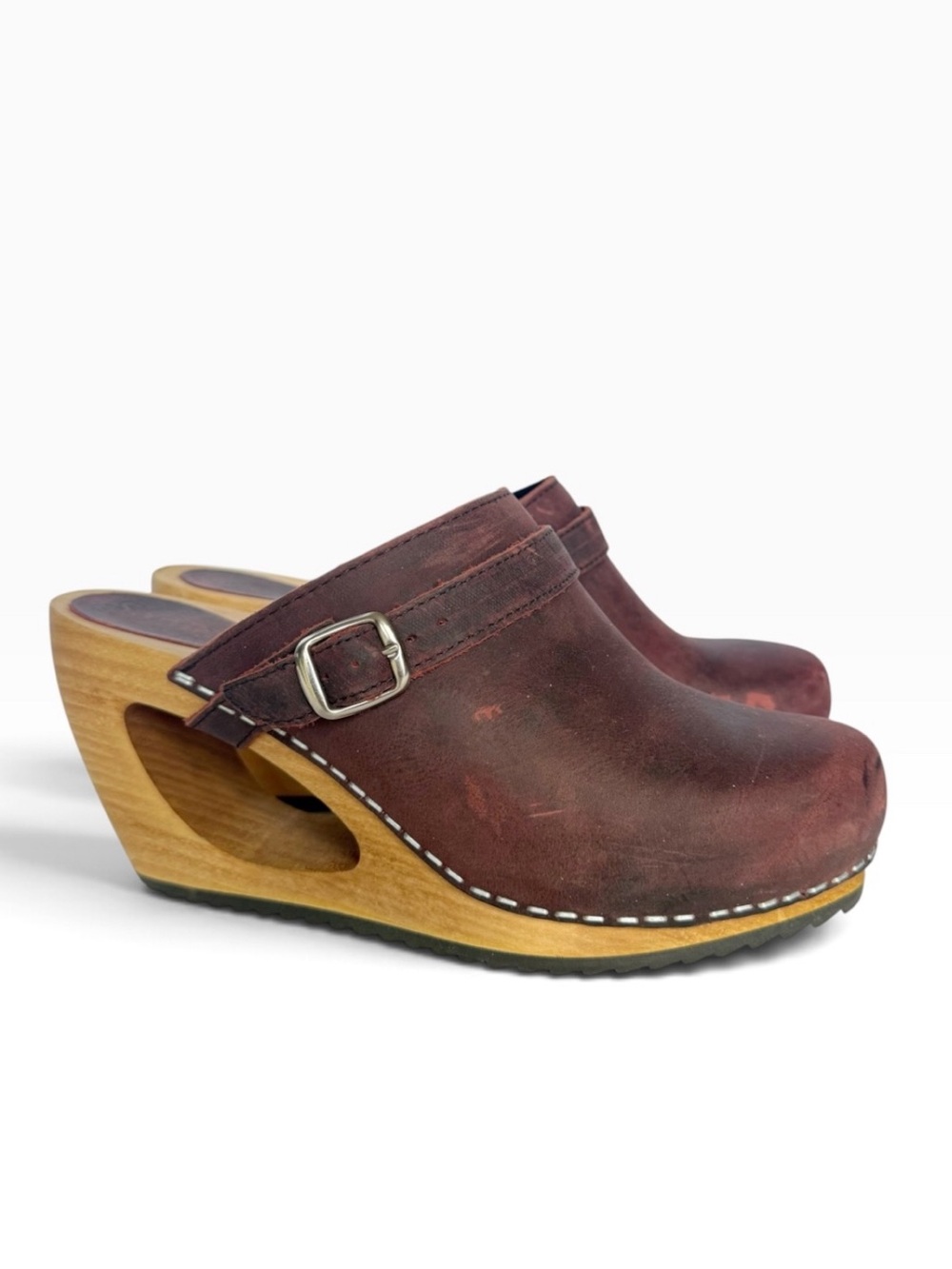 SANITA Womens Wine Nubuck Leather Cut Out Wood Heel Clogs Size 38 US 6.5 - 7